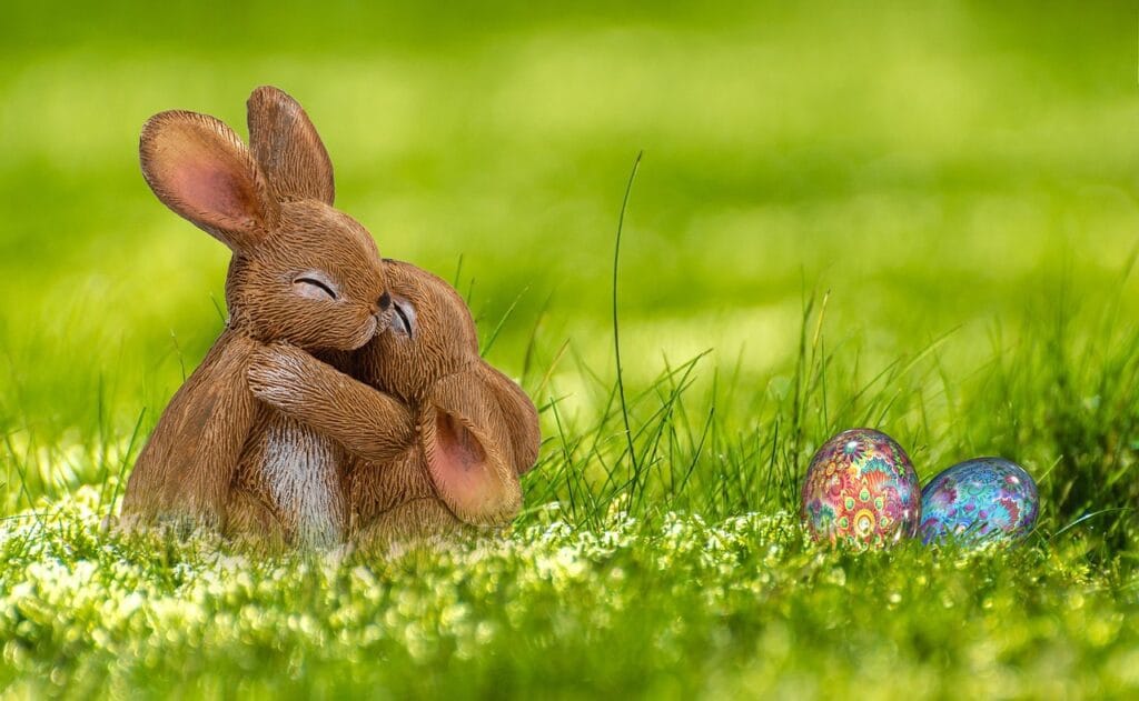 easter, easter bunny, egg, rabbit, nature, spring, greeting card, easter eggs, happy easter, cute, easter figurines, easter decoration, easter festival, meadow, hug, photomontage, composing, fantasy, easter theme, sweet, egg shaped, easter celebration, composition, rabbit ears